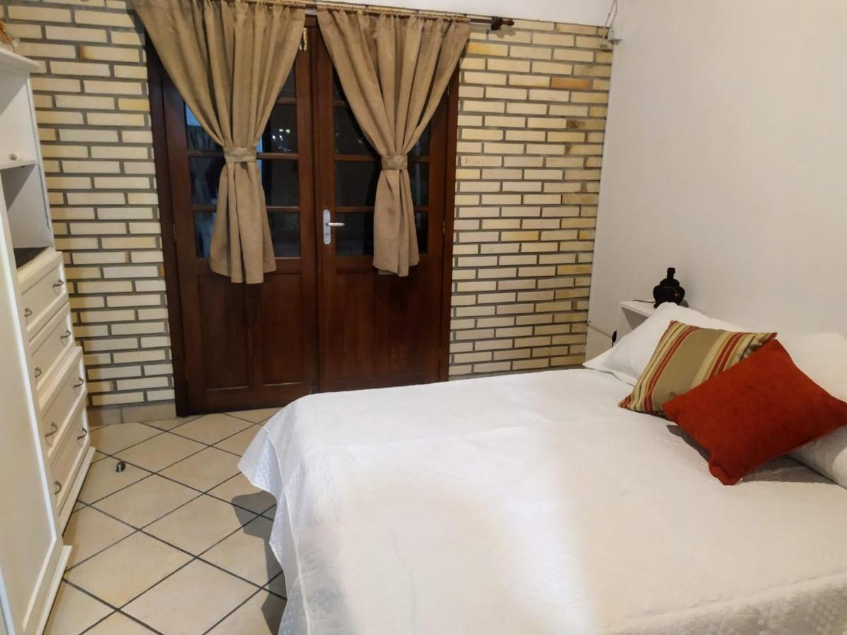Residencial Costumes Brasileiras Hotel Bombinhas Buitenkant foto