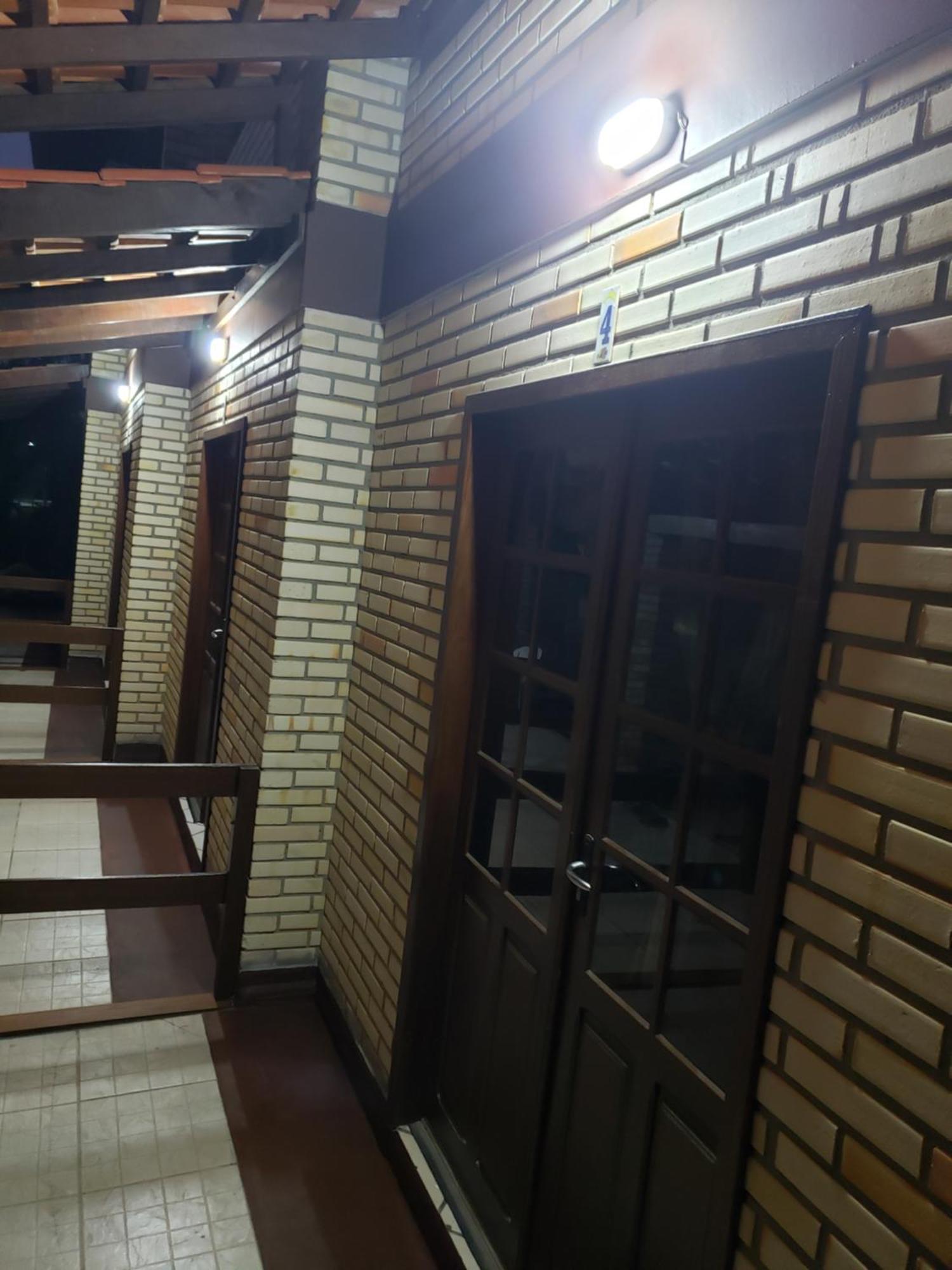 Residencial Costumes Brasileiras Hotel Bombinhas Kamer foto
